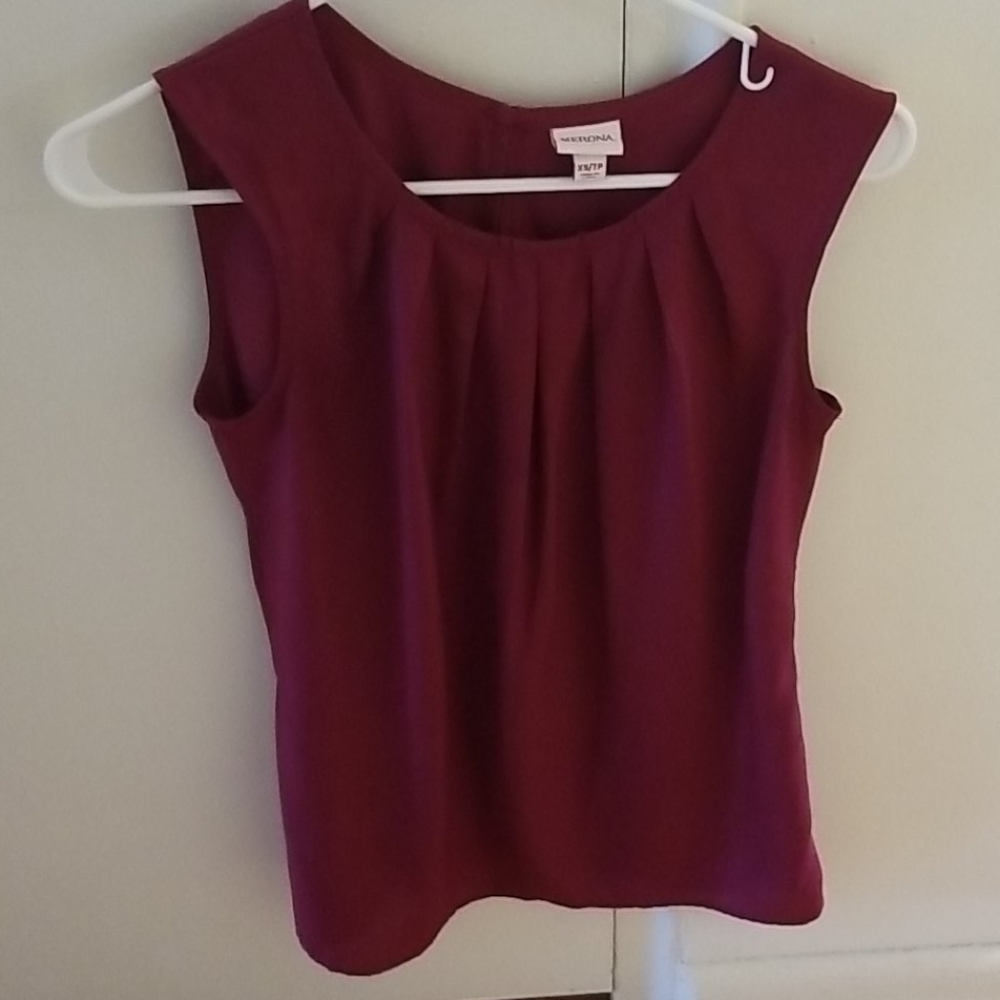 Women's shirt